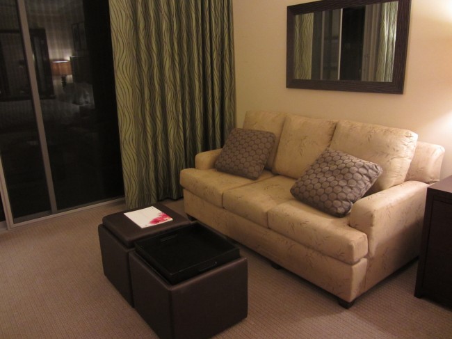 The Westin Ka'anapali Ocean Resort Villas North - Couch