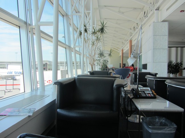 Air Canada Maple Leaf Lounge on US-side of Montreal Airport
