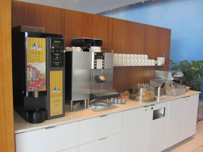 Air Canada Maple Leaf Lounge on US-side of Montreal Airport