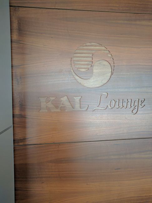 KAL Lounge LAX