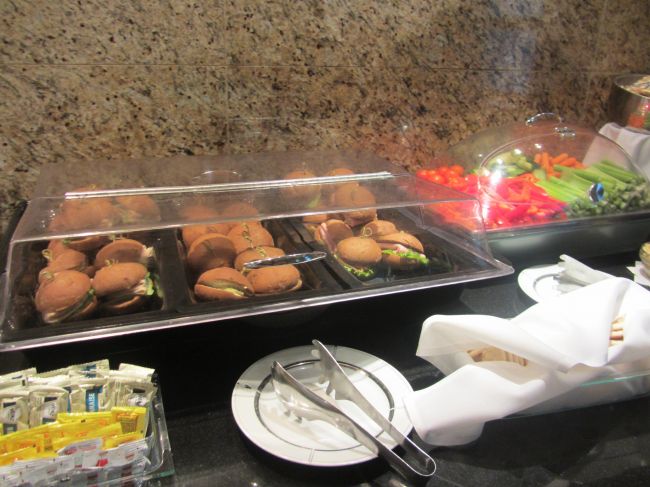 American Airlines Flagship Lounge Chicago O'Hare