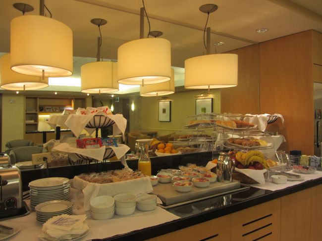 United Arrivals Lounge SFO