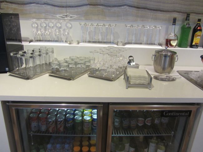 Star Alliance First Class Lounge LAX