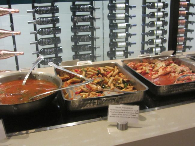 Star Alliance Lounge LAX